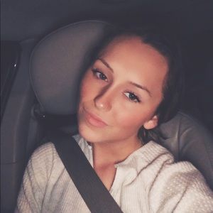 Meet your Posher, Nadine